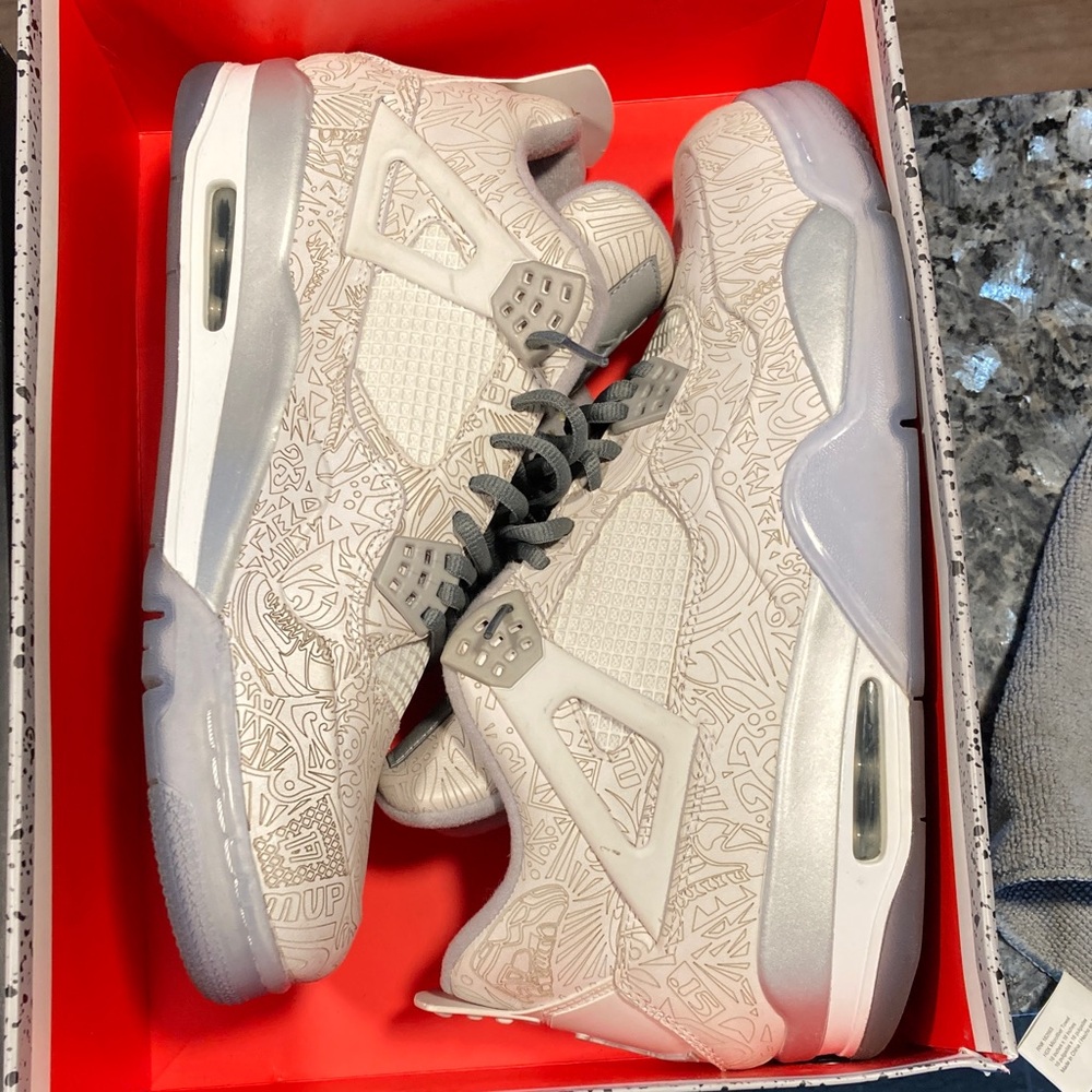 NIKE Air Jordan 4 RETRO LASERS